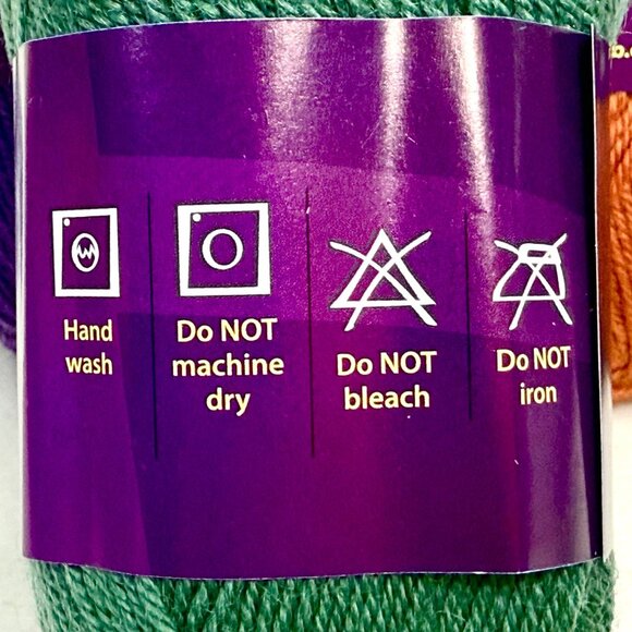 Annies Crochet/Knit Kit Fall Table Toppers w/Yarn & Instructions - New - Picture 8 of 12